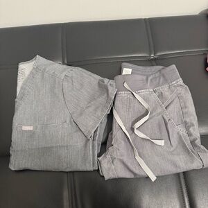 Figs XS Graphite scrub set